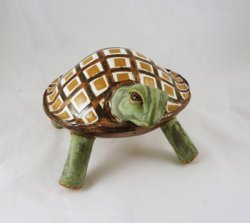 PL-12 Stoneware "It's Hip to Be Square" Turtle