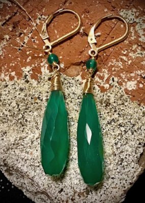 SR9-425 Long Green Onyx Earrings