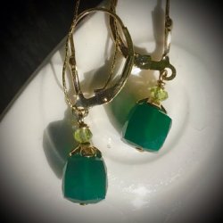 Sr9-424 Green Onyx Cube Earrings