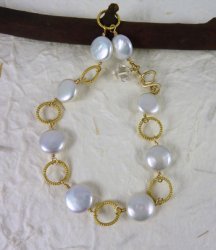 CA-WB1 Freshwater Coin Pearls Bracelet