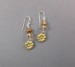 MPJ-196 Freshwater Pearls & Czech Crystals Flower Earrings