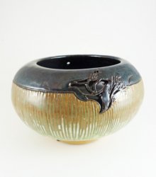 MJE-16-37 Ceramic Textured Bowl