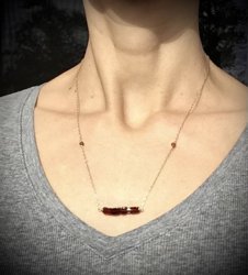 SR9-251 Garnet Bar Necklace
