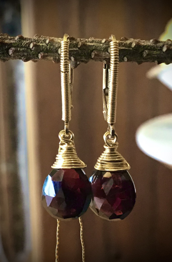SR9-163 Wrapped Garnet Earrings - Click Image to Close